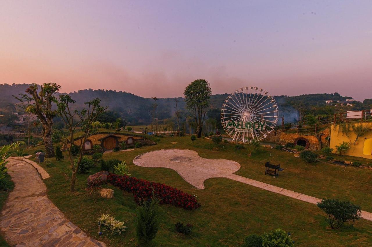 Hòa Bình Melody Retreat - Venuestay מראה חיצוני תמונה